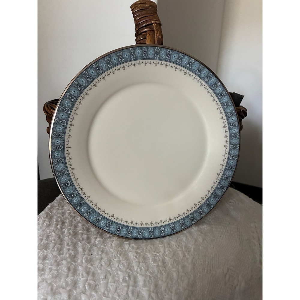Gorham Kingsbury Fine China 12-C Display Only Plate Blue Platinum Rim Vintage